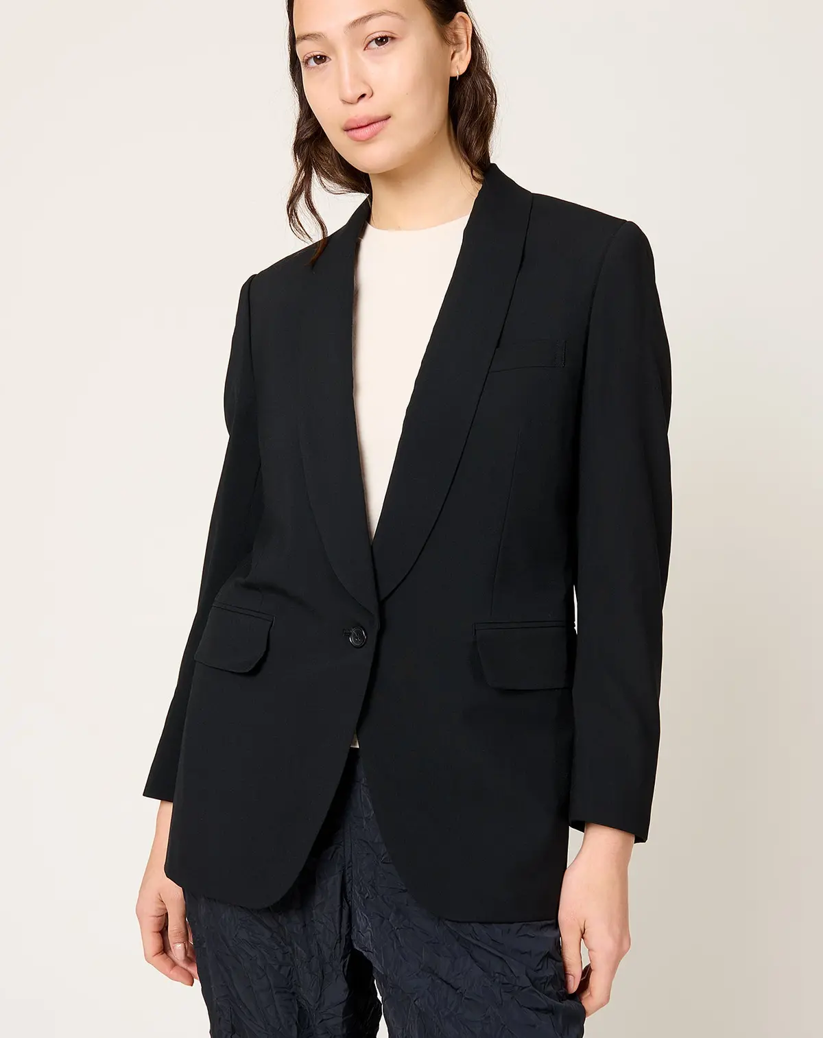 Single Button Light Wool Blazer In Black 1