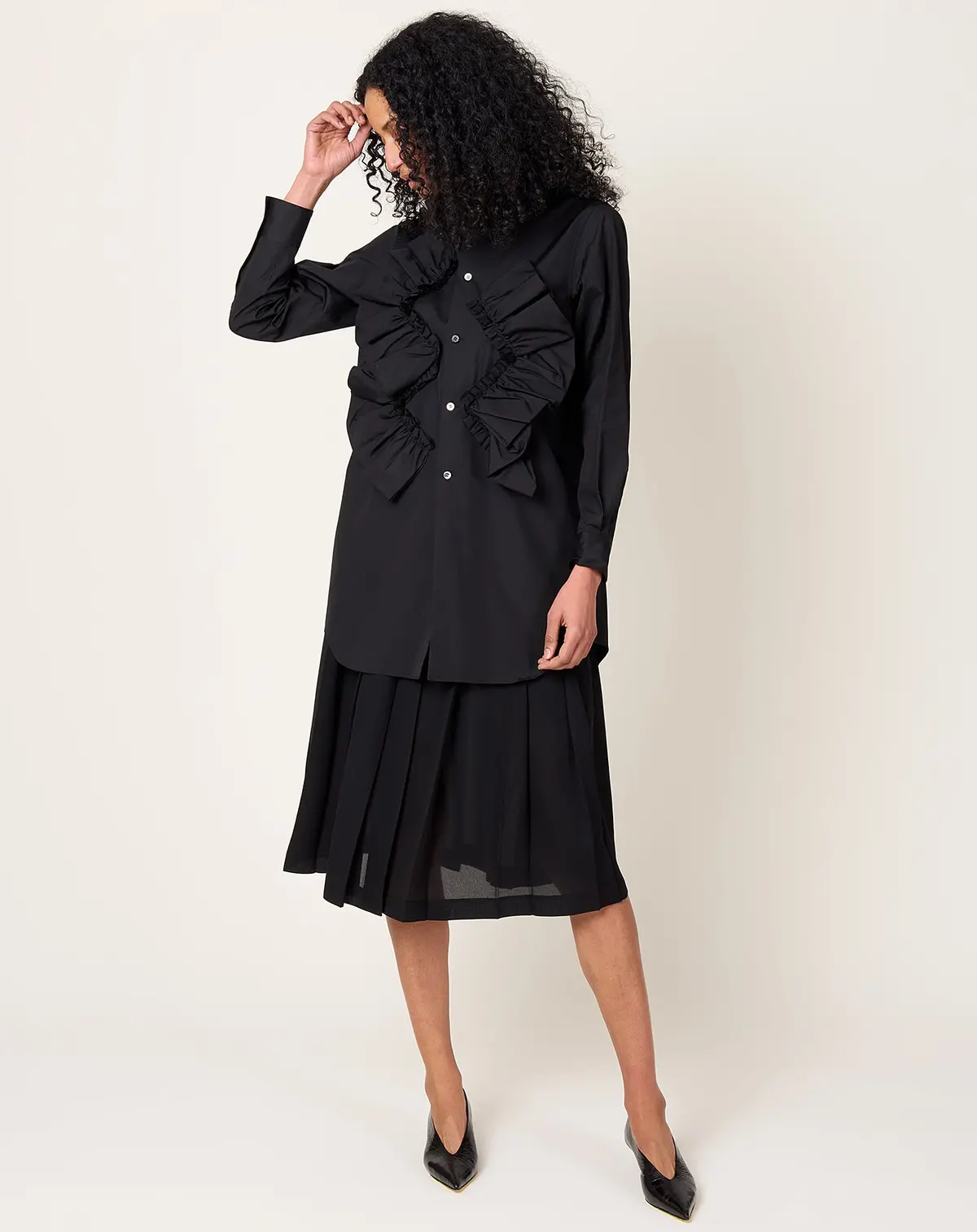 Rounded Collar Ruffle Shirt In Black 1