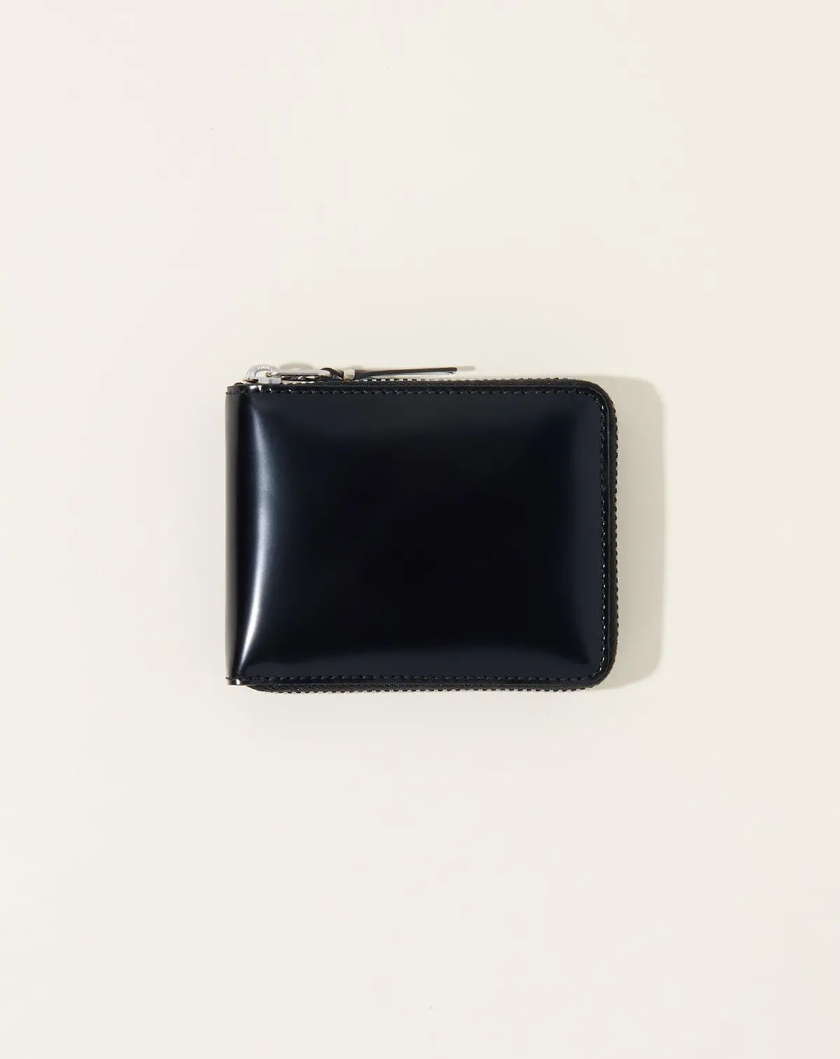 Mirror Inside Full Zip Wallet In Silver 1