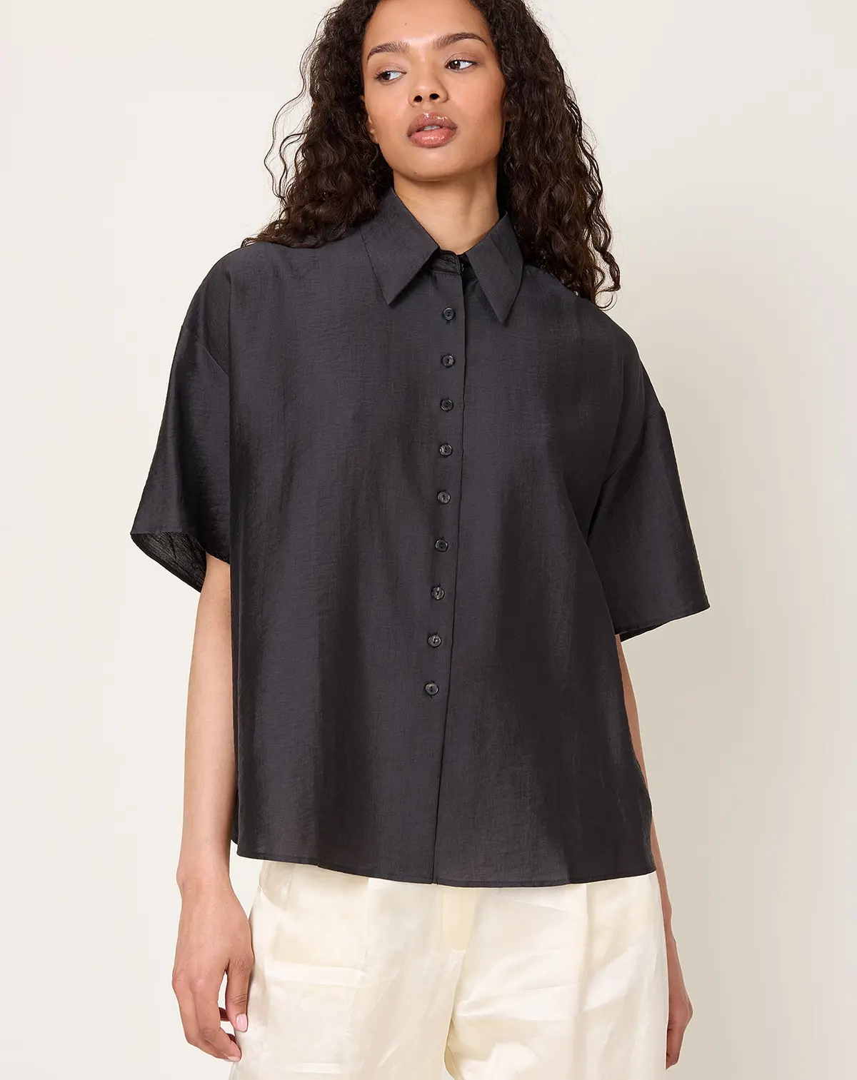 Short Sleeve Shirt In Espresso 1