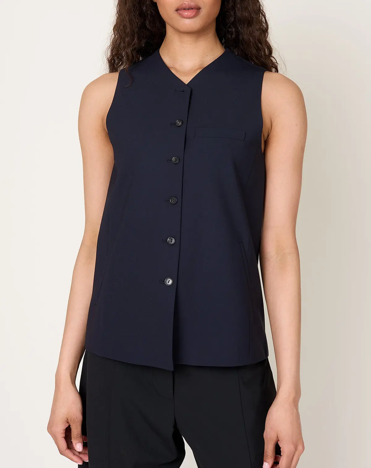 Tailored Vest In Navy 1