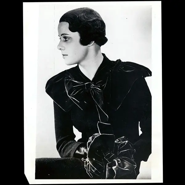 Jean Patou - Robe Et Cape Rouges (1933) 1