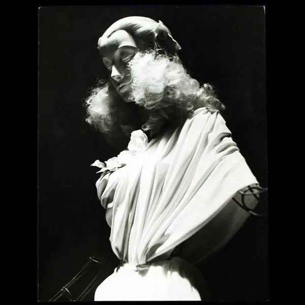 Le Théâtre De La Mode - Détail D'un Mannequin De Jean Saint-Martin Et D'eliane Bonabel (1945) 1