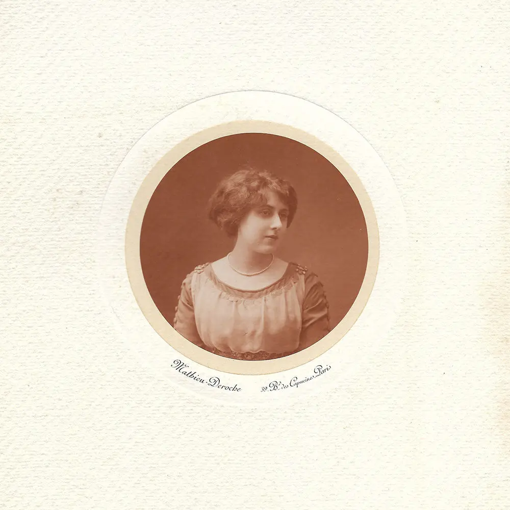 Portrait D'une Élégante, Tirage Du Studio Mathieu Deroche (Circa 1905-1910) 2