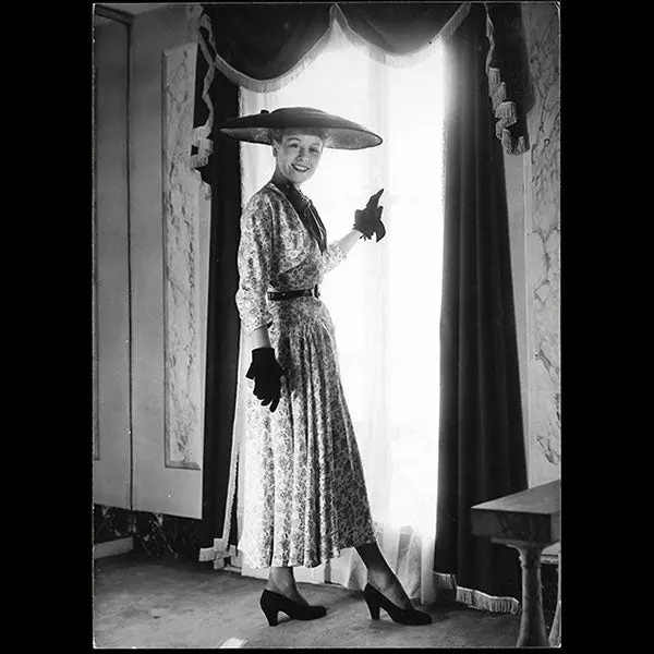 Marcel Rochas - Robe De Crepe (1948) 1
