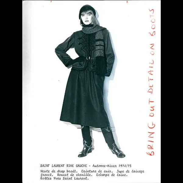 Yves Saint-Laurent - Veste De Drap Brodé Pour L'automne-Hiver 1974-1975 1