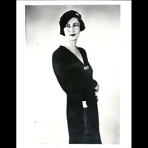 Jean Patou - Robe De Marocain Noir Portée Par Madame Simon Rolo (1933) 1