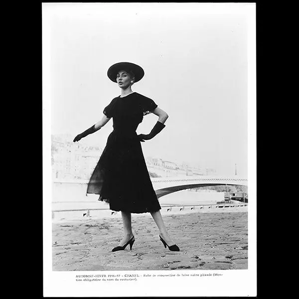 Chanel - Robe De Mousseline Pour L'automne-Hiver 1956-1957 1