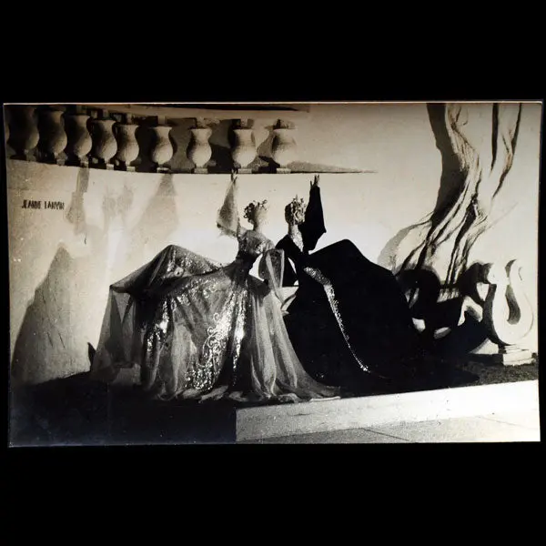 Jeanne Lanvin, Le Pavillon De L'elégance À L'exposition De 1937, Carte Photographique D'otto Wols 1