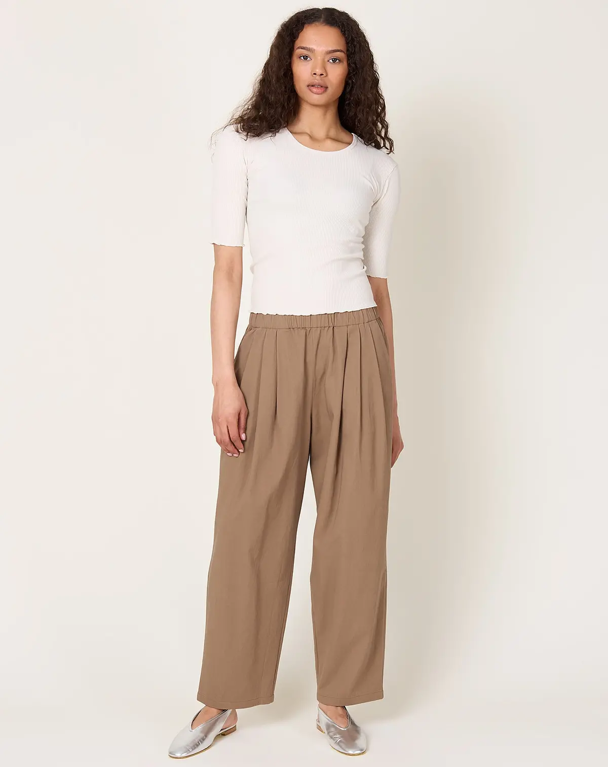 Cotton Tuck Wide Pants In Amber 1