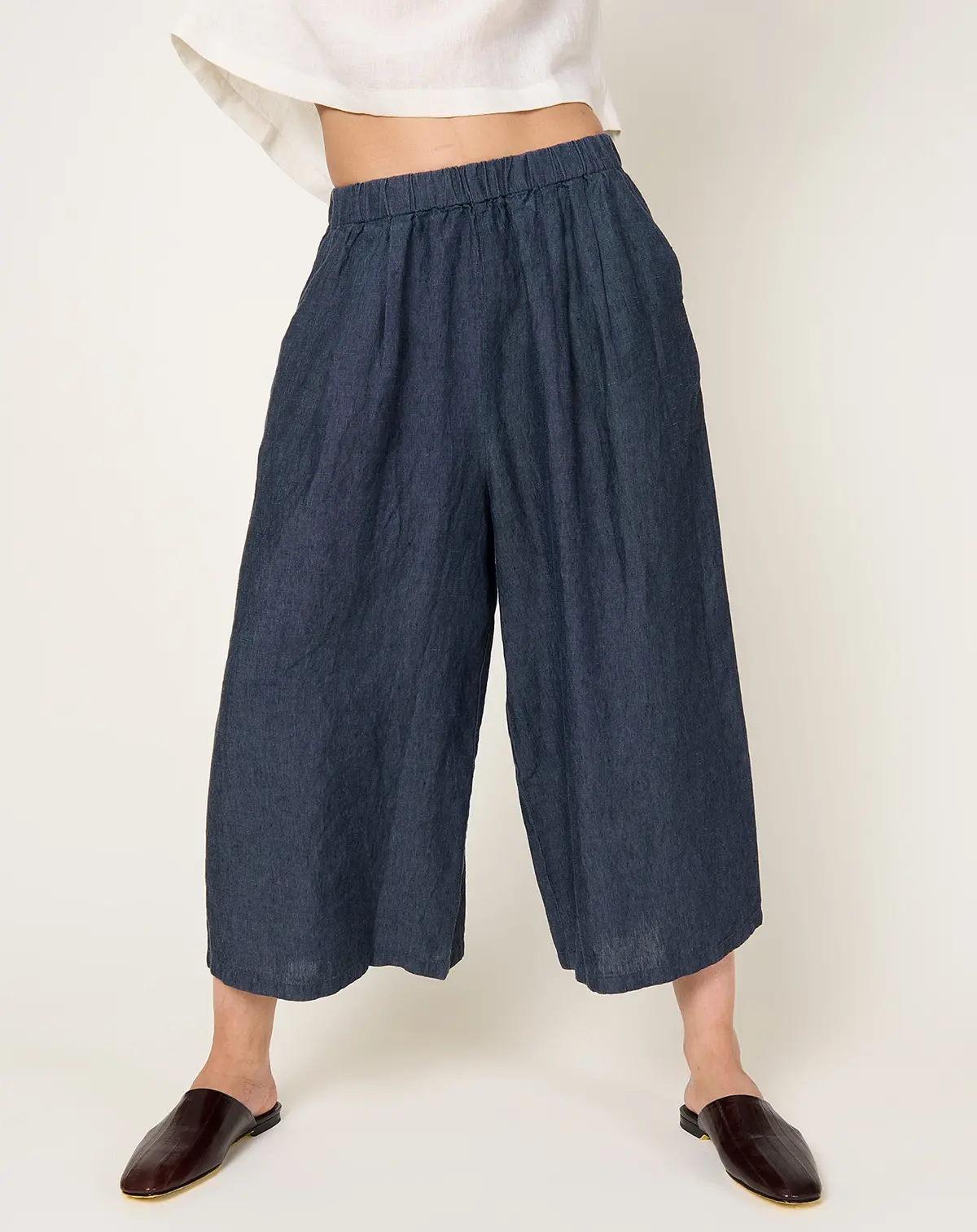 Linen Culottes In Navy 1