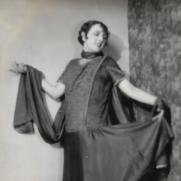 Callot Soeurs- Robe Du Soir De La Maison Callot Soeurs Portée Par Carmel Myers (Circa 1920S) 2