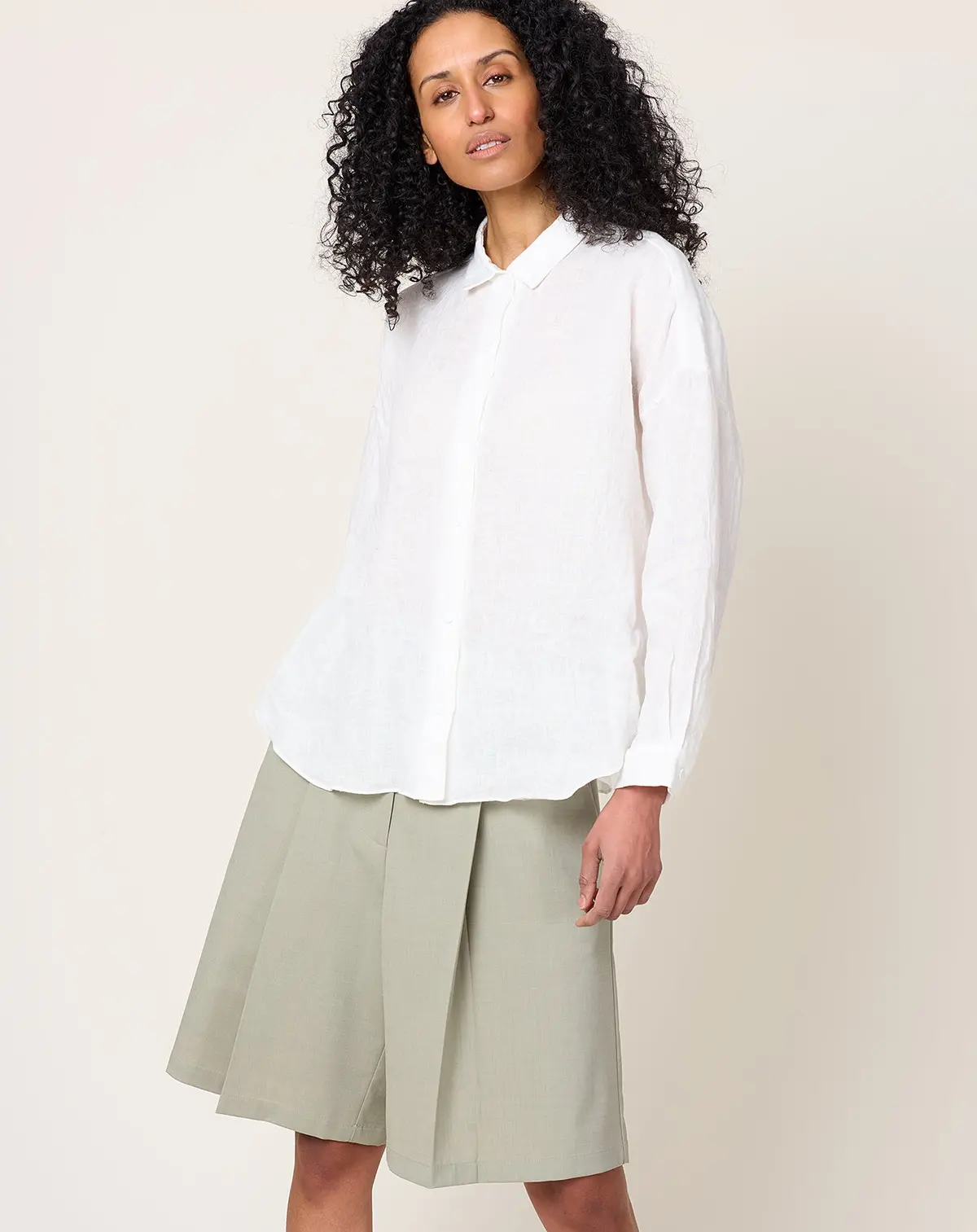 Segun Blouse In Bone Linen 1