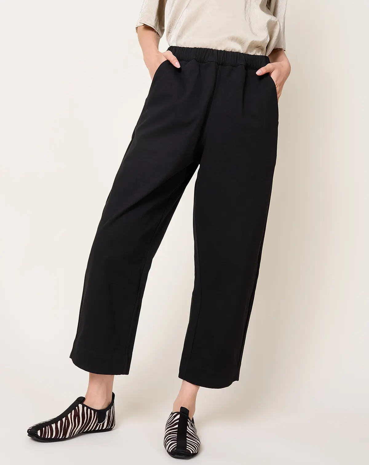 Torme Pant In Onyx 1