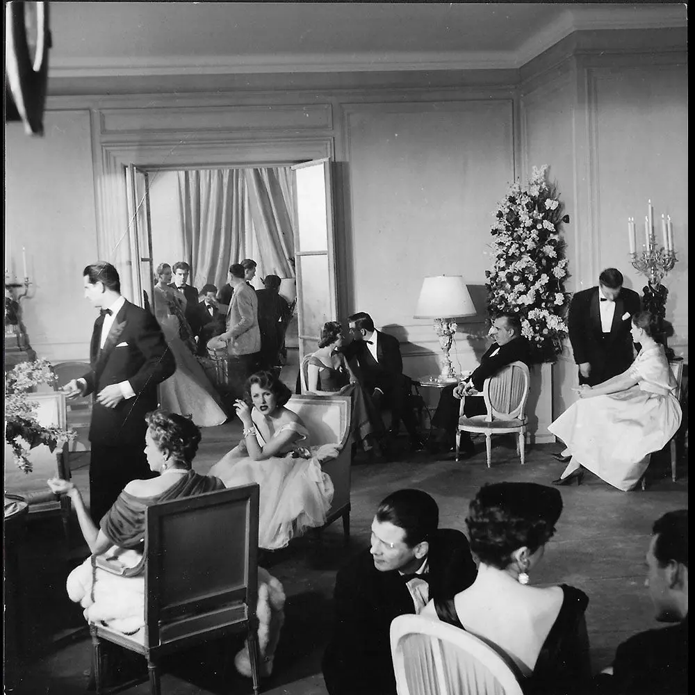 Fath - Geneviève Fath Et Jacqueline Delubac À Une Soirée Au Domicile Des Fath (1952) 1