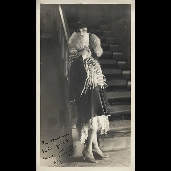 Elégante En Robe Du Soir, 2 Portraits D'annie Coty Par G.L. Manuel (1929) 2