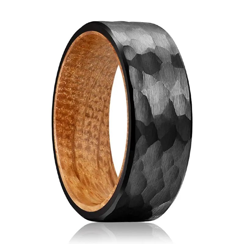 Glamis | Whiskey Barrel Wood, Black Tungsten Ring, Hammered, Flat 1