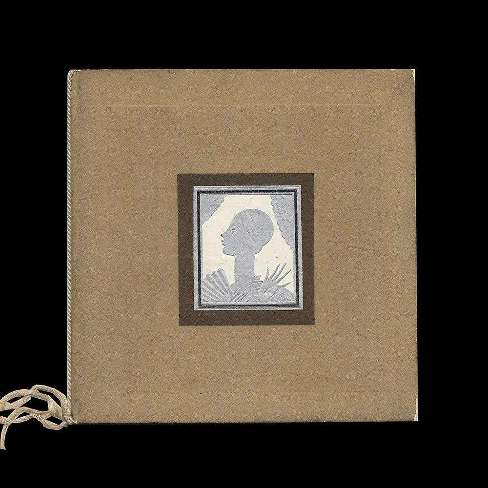 Grande Maison De Blanc - Catalogue Du Grand Magasin Illustré Par Yves Gueden (1925) 1
