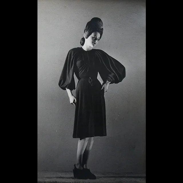 Grès - Robe Et Turban, Tirage De Lavoisier (Circa 1943) 1