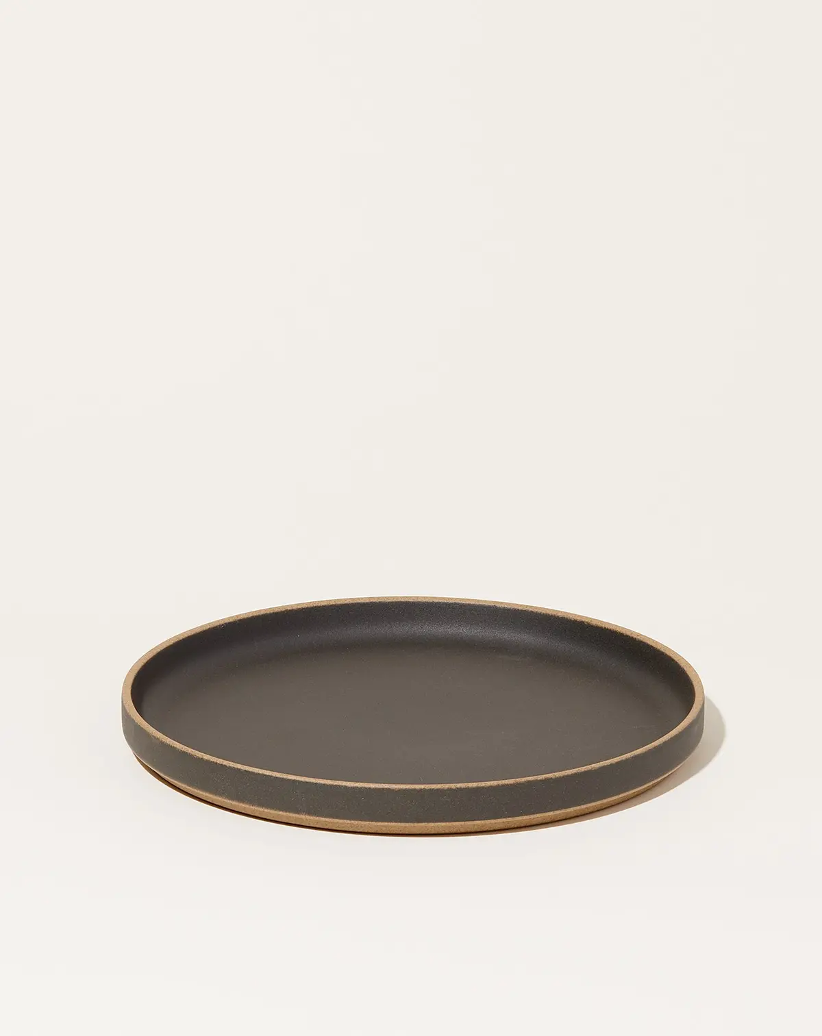 8 ⅝" Plate In Black 1
