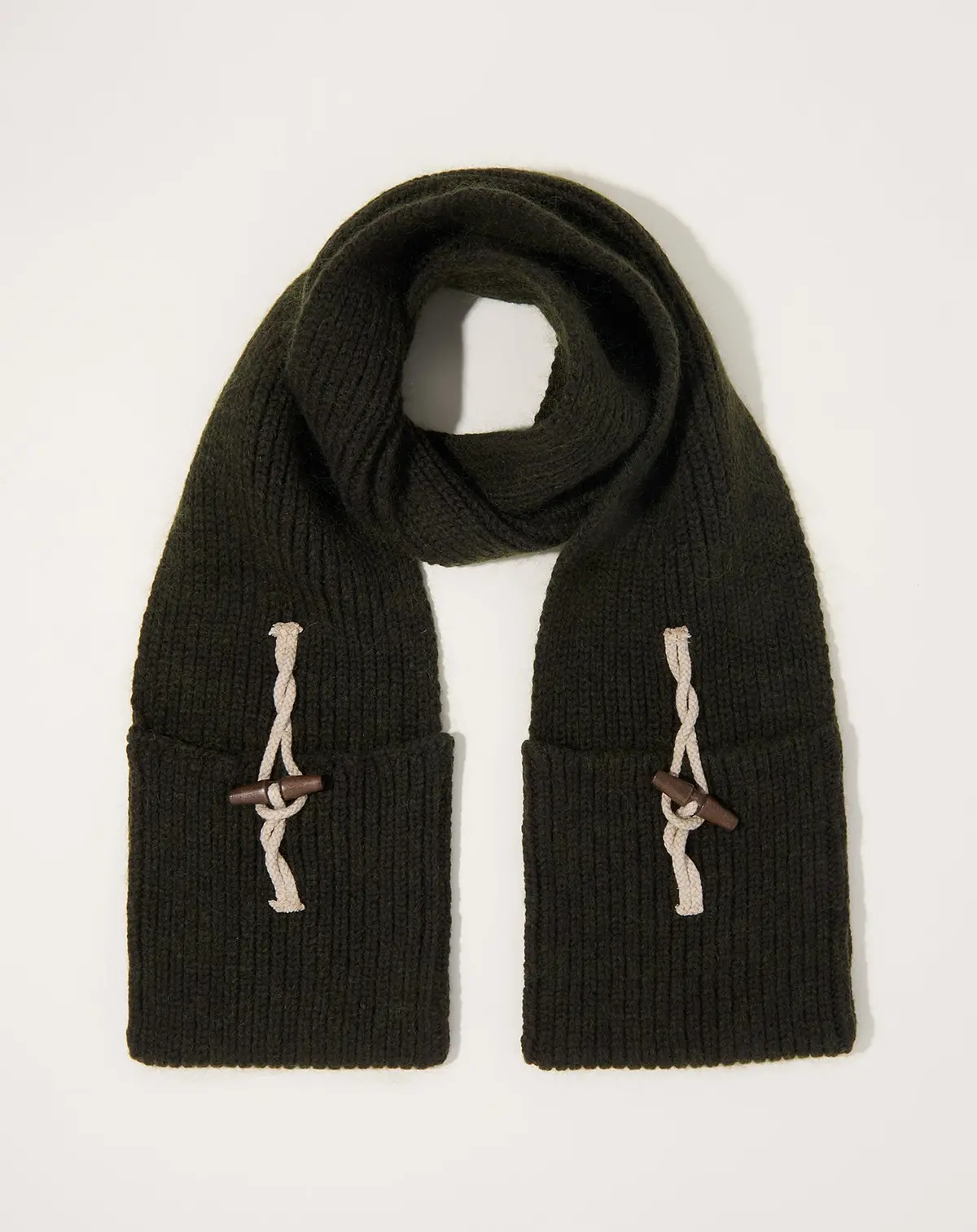 Knitted Pocket Scarf In Khaki Green 1
