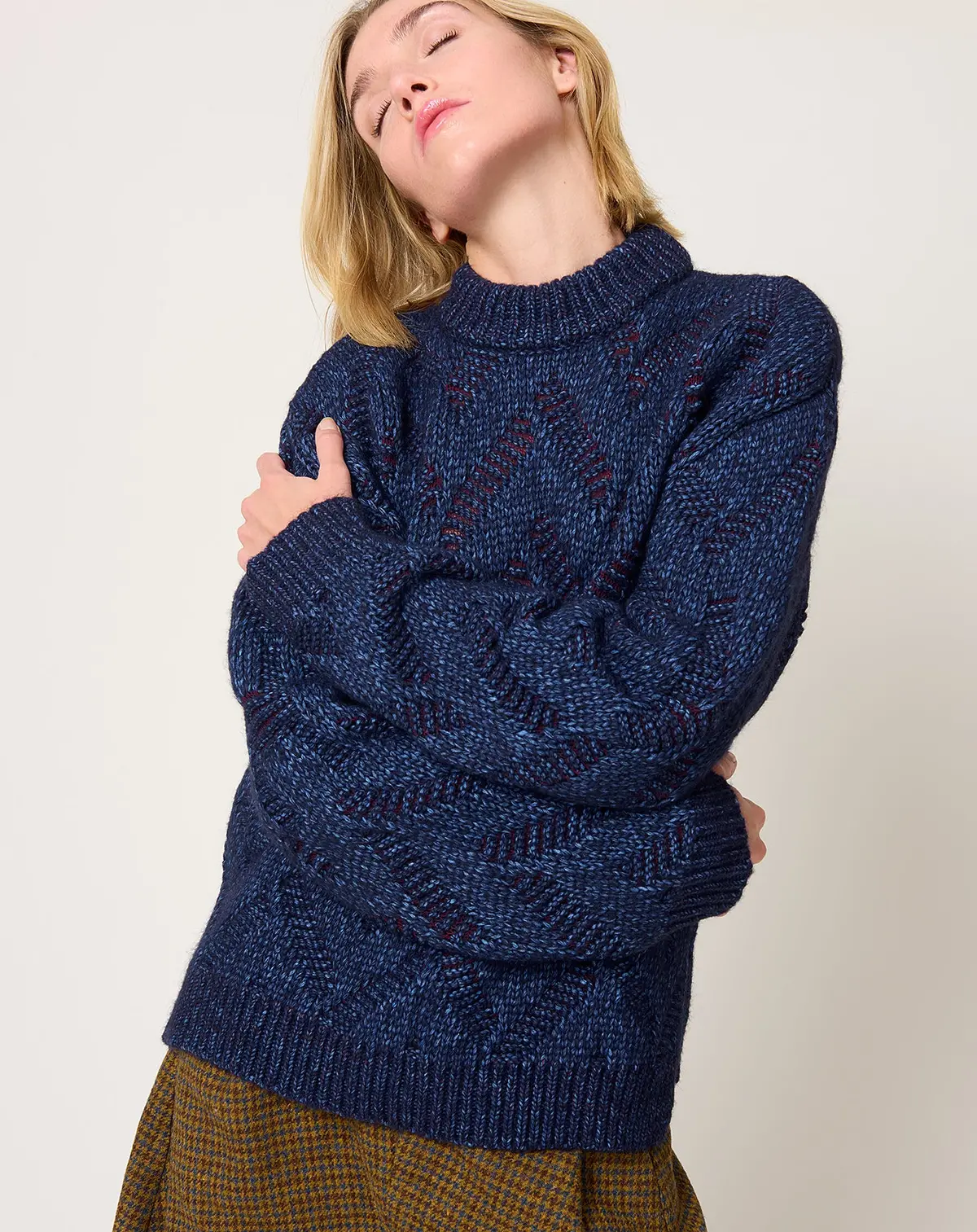 Flat Knitted Sweater In Flat Navy 1
