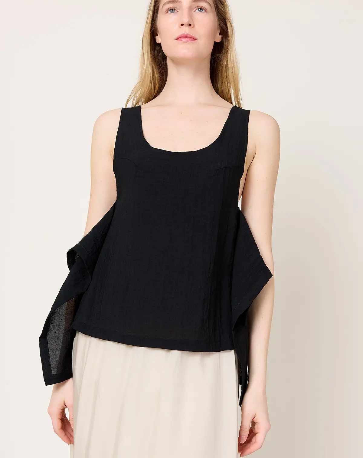 Uncut Top In Black 1