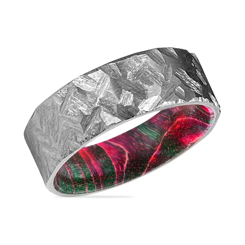 Huber | Green And Red Wood, Silver Titanium Ring, Hammered, Flat 2