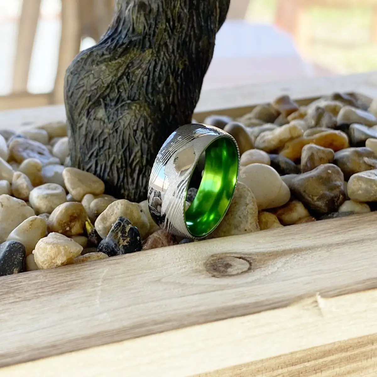 Hulk | Green Ring, Silver Damascus Steel, Domed 5