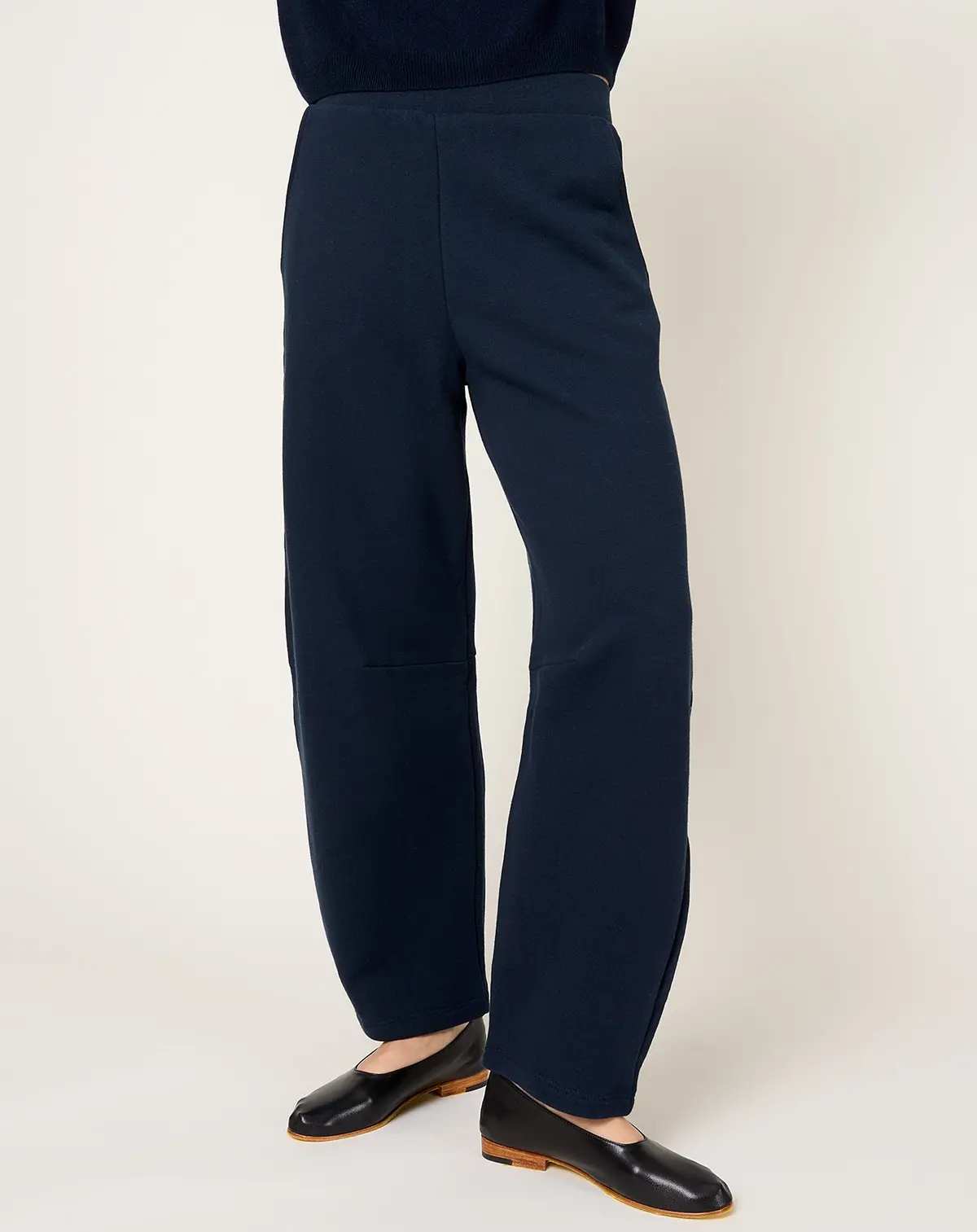 Arc Lounge Pant In Navy 1