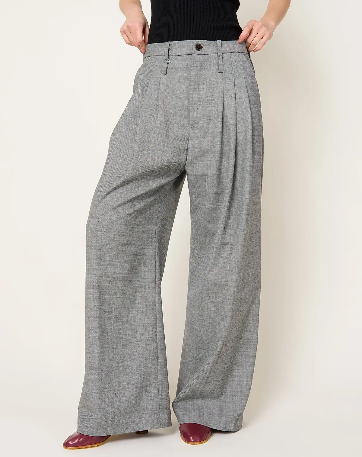 Tripple Pleat Trouser In Pepper 1
