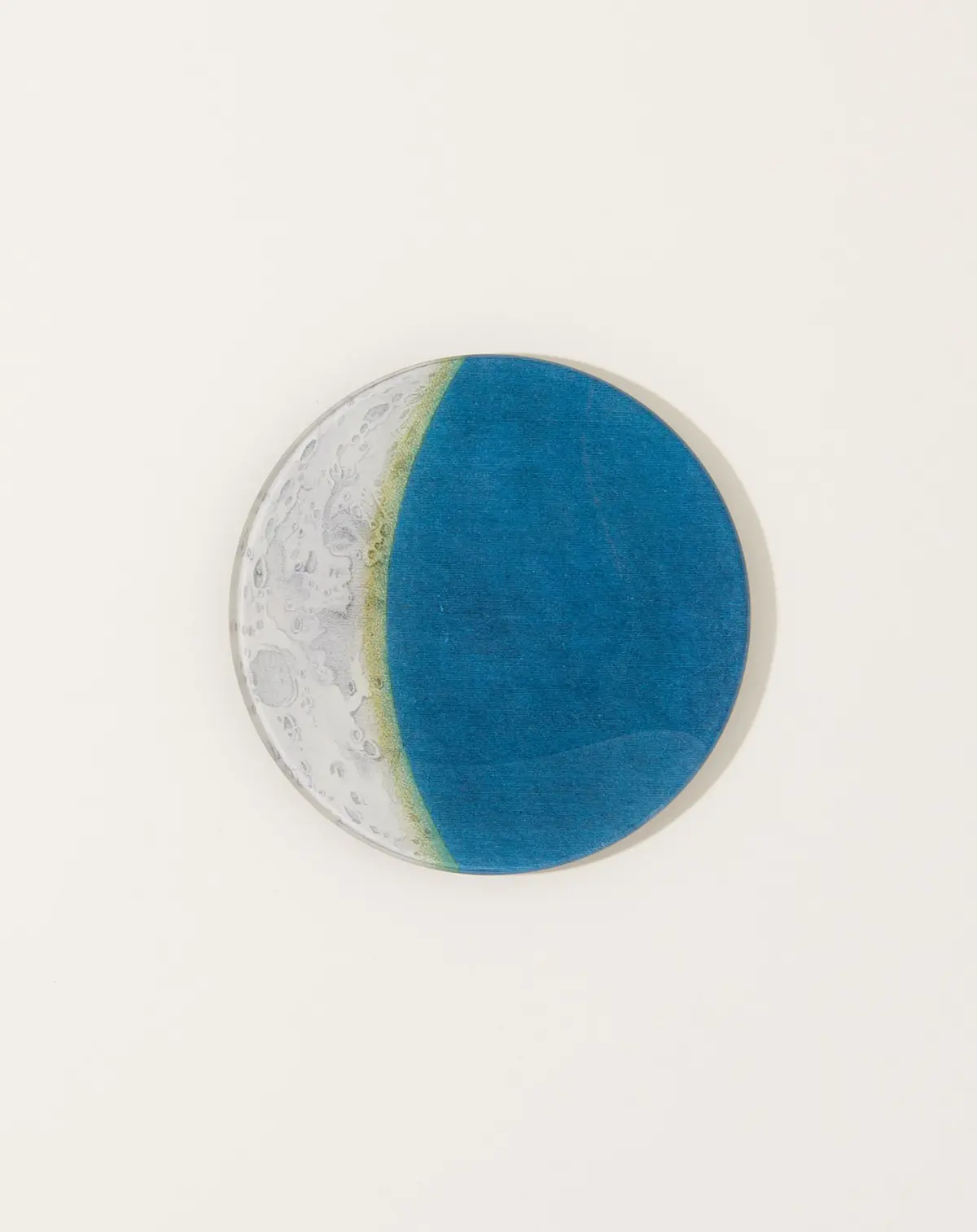 Partial Eclipse 5 1/4" Round 1