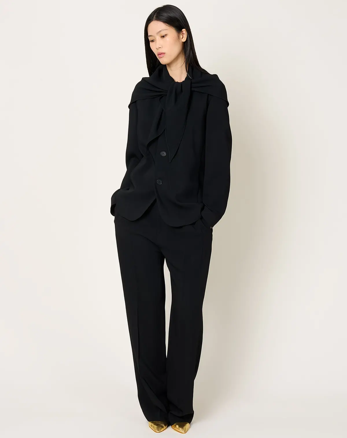 Jamie Scarf Blazer In Black 1