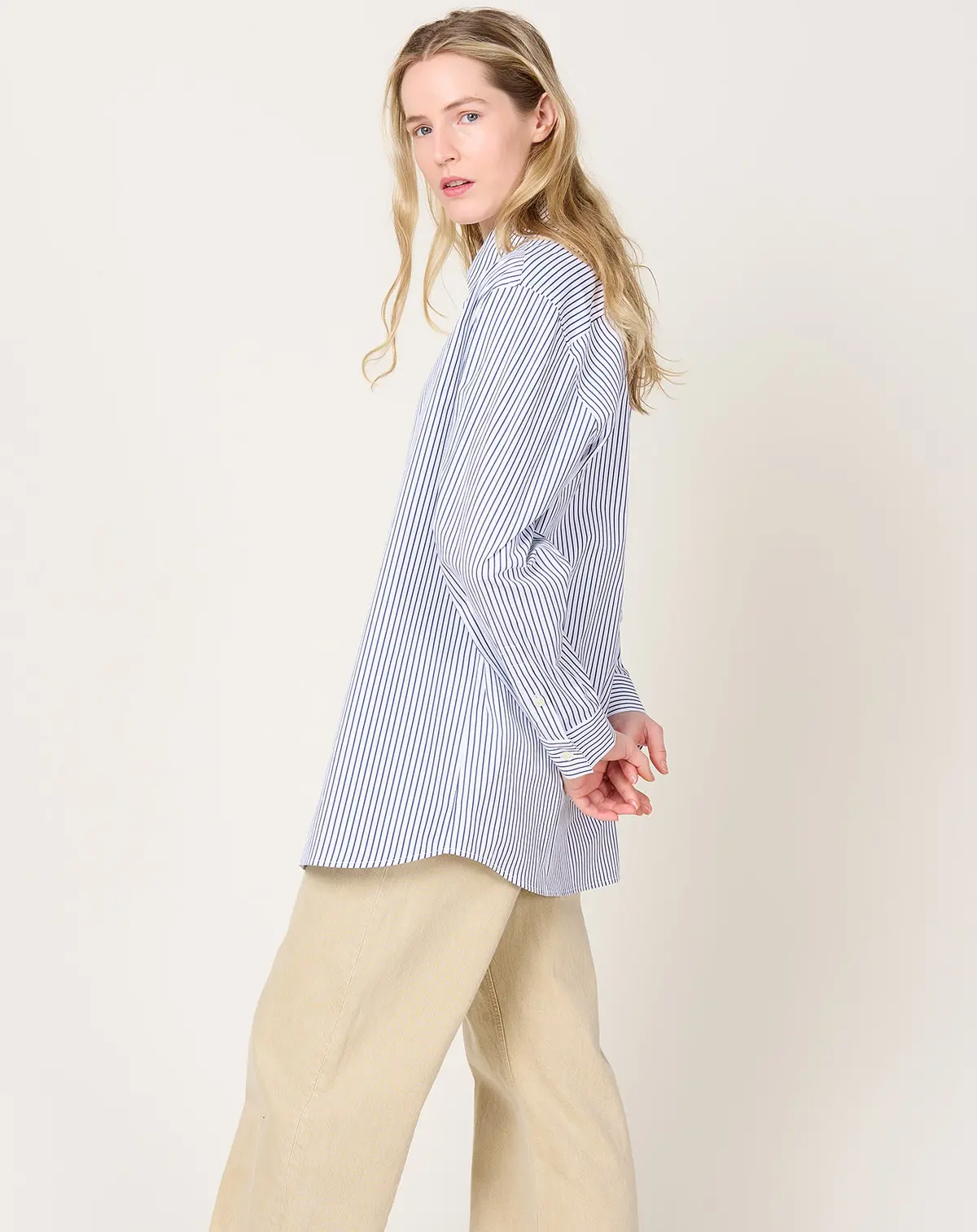 Signature Button Down In Navy & White Stripe 1