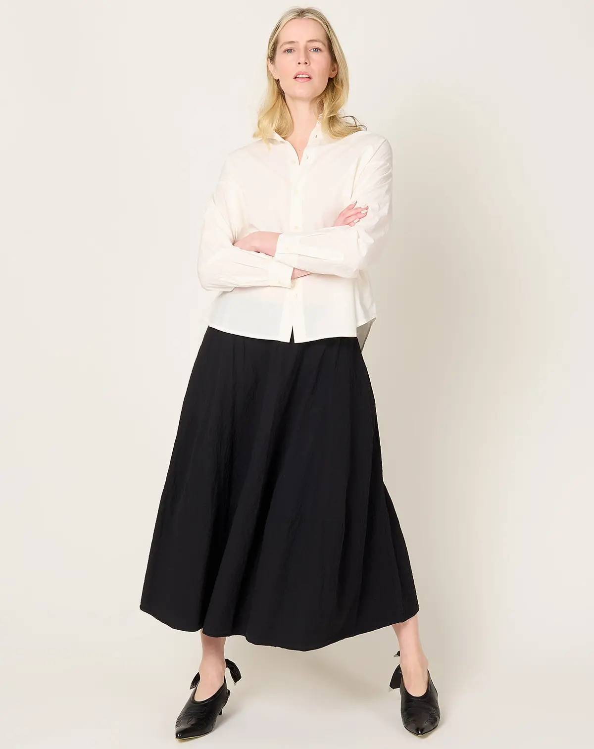 Crinkled Gea Skirt In Black 1
