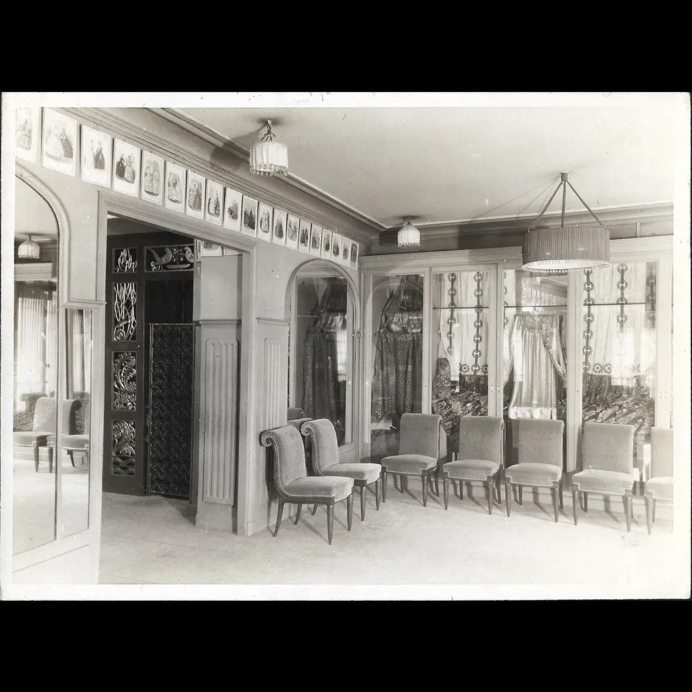 Thérèse Bonney - Salon De Jeanne Lanvin (1926) 1