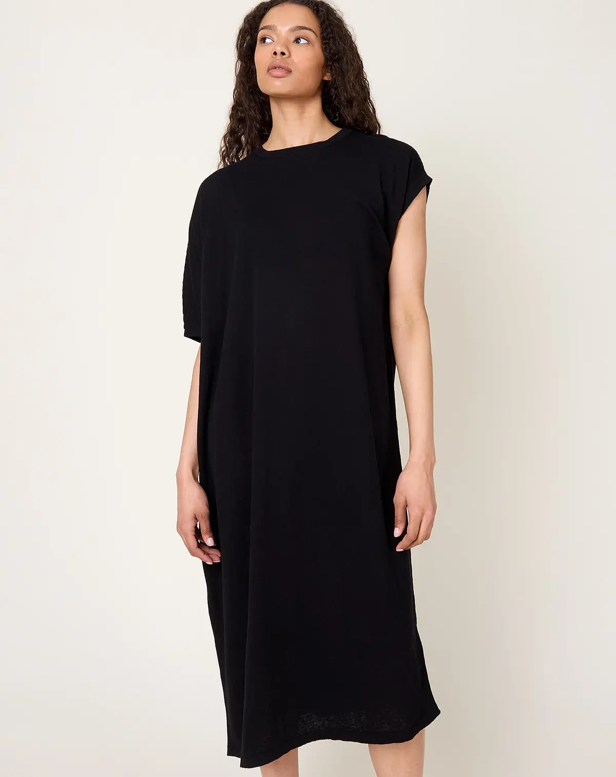 Askew Caftan In Black 1