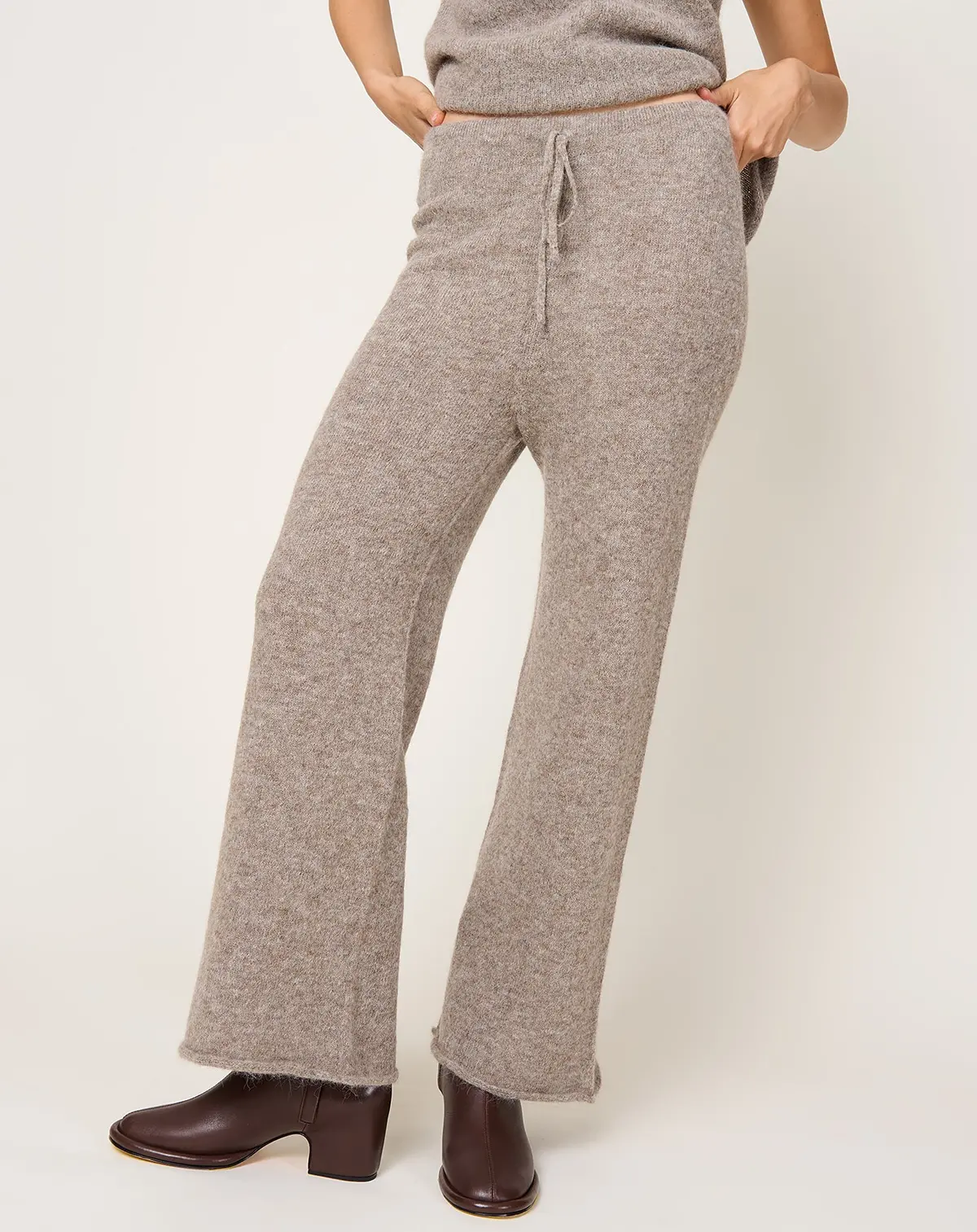 Roll Pants In Burl 1