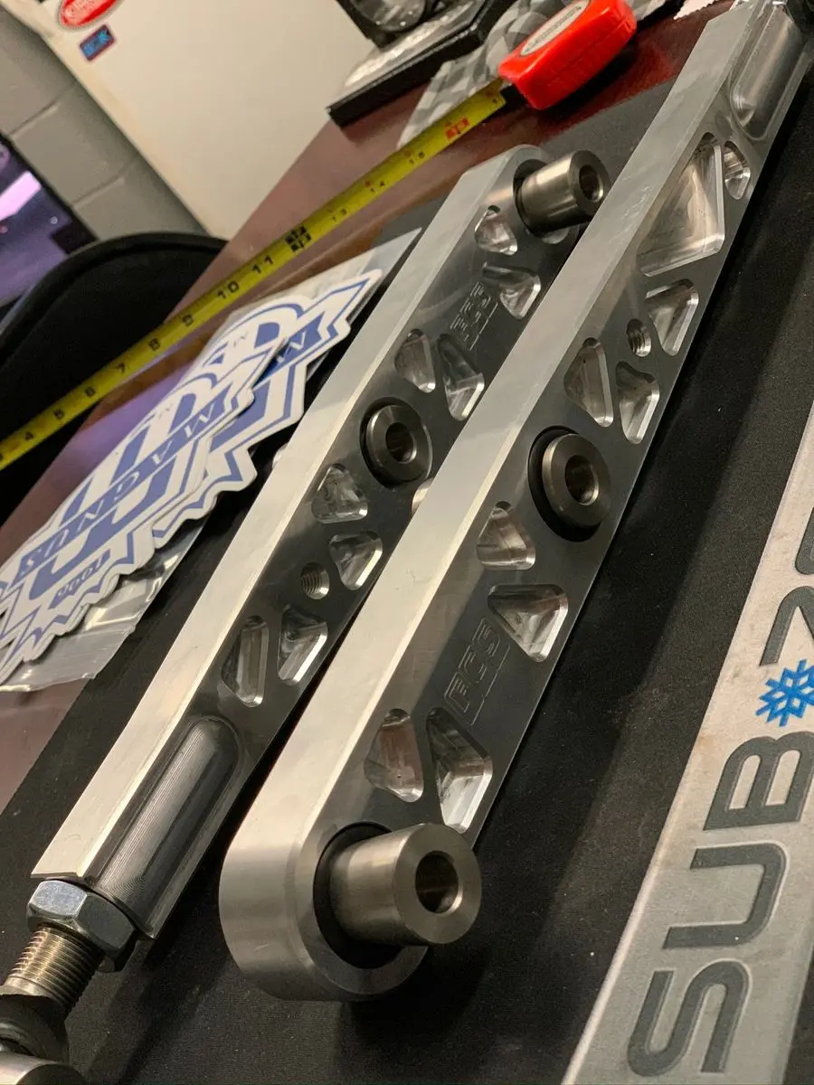 Fcs Race Adjustable Billet Rear Lower Control Arms. 1