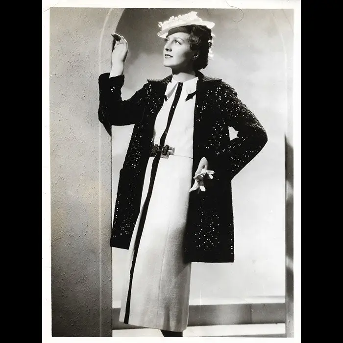 Lucien Lelong - Robe Blanche Et Bleue (1937) 1