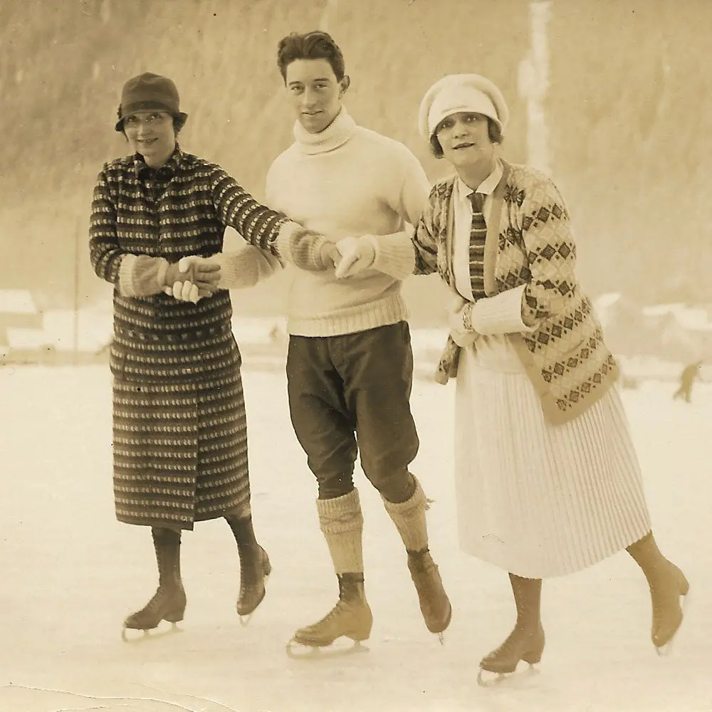 Caroline Reboux - Portrait De Lucienne Rabaté Faisant Du Patin À Glace (Circa 1920) 2