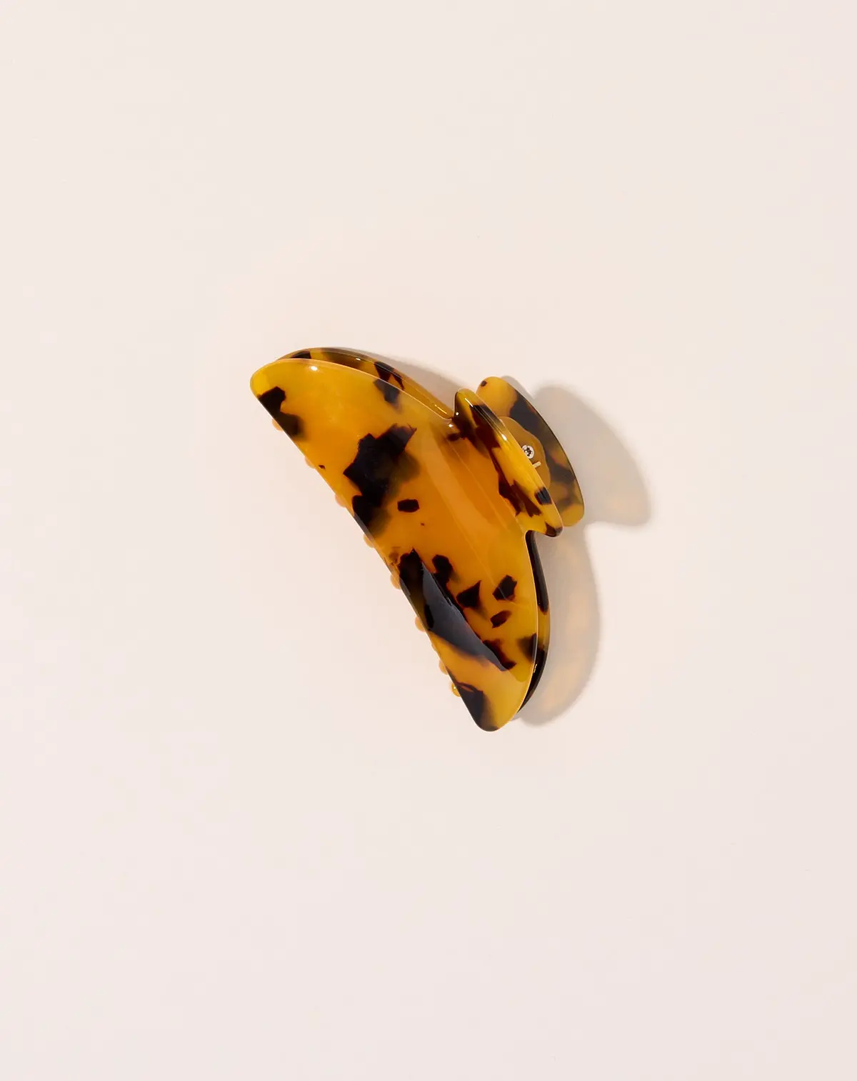 Midi Heirloom Claw In Classic Tortoise 2