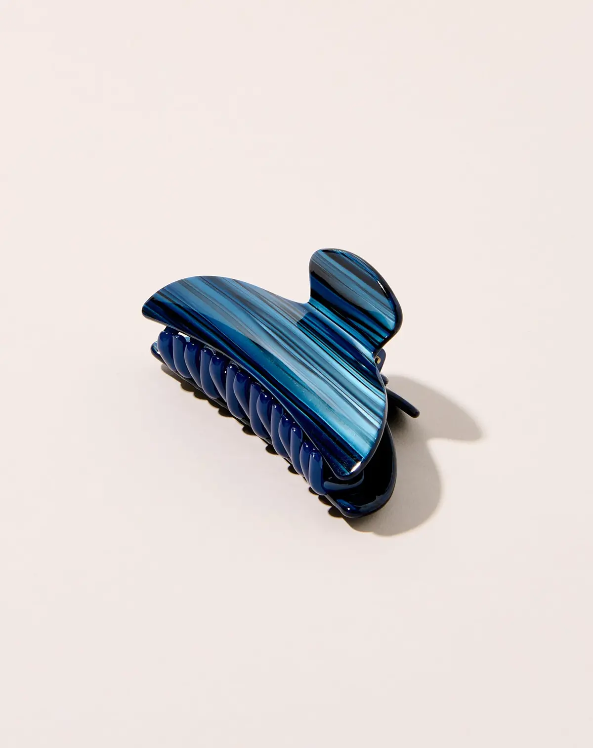 Midi Heirloom Claw In Indigo 2