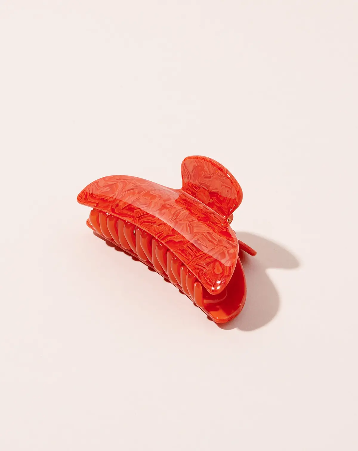 Midi Heirloom Claw In Poppy 1