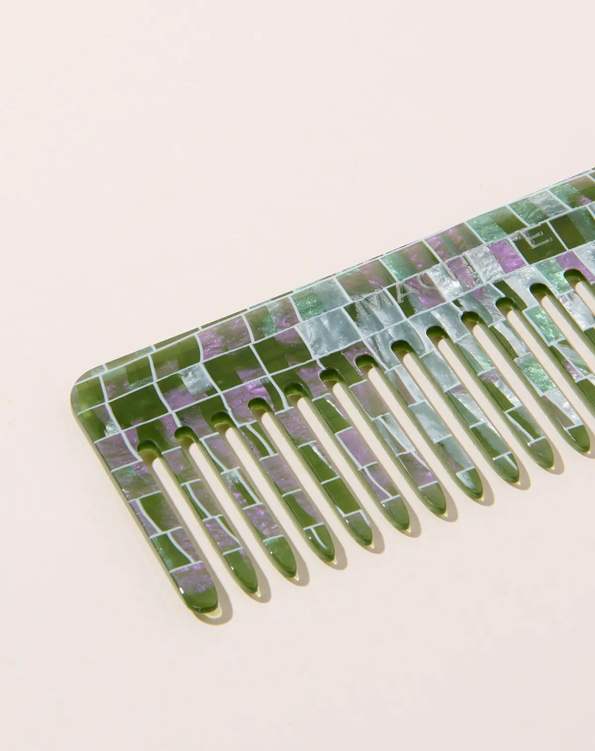 No. 2 Comb In Vert Shell Checker 2