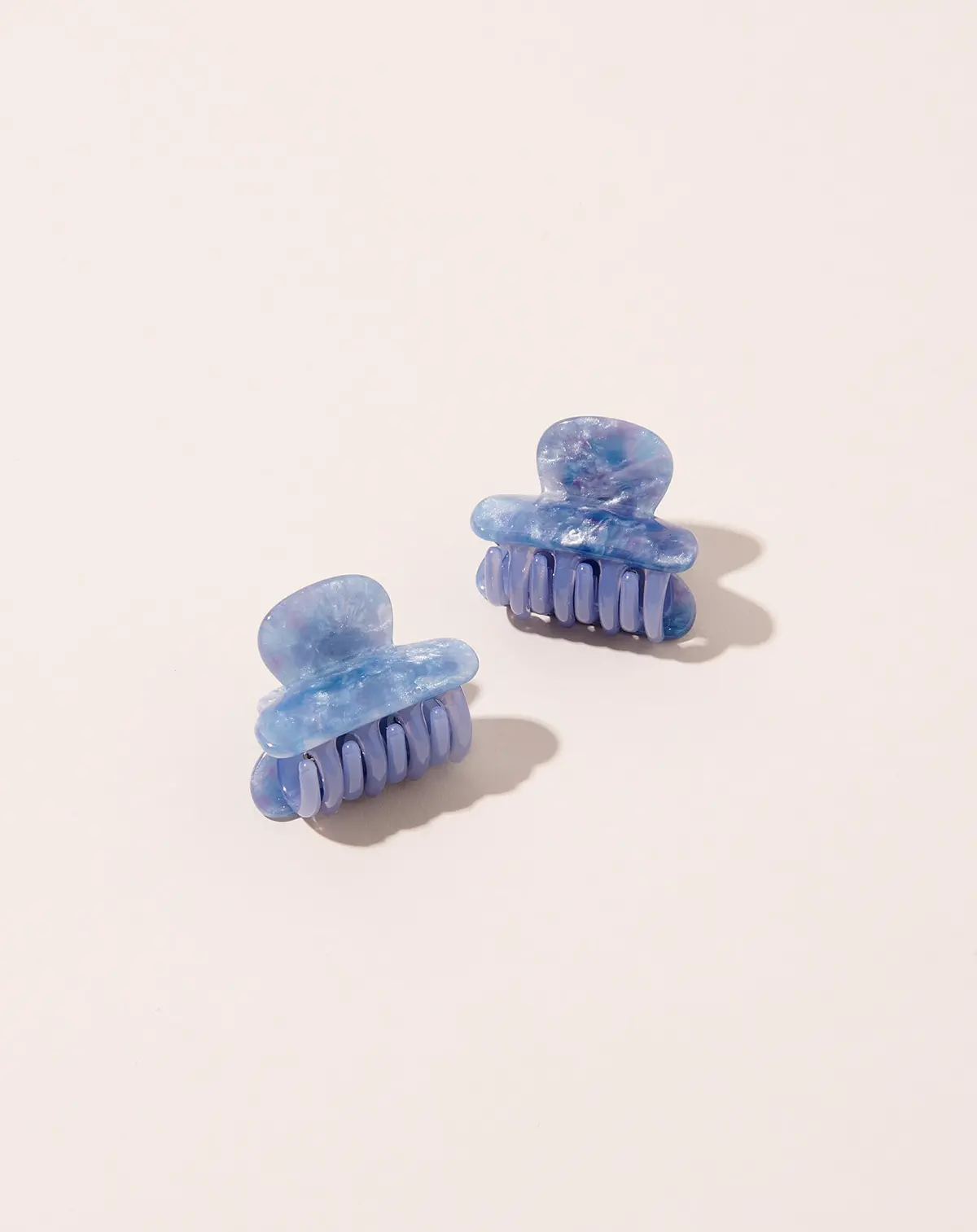 Twin Heirloom Claws In Cosmic Blue 1