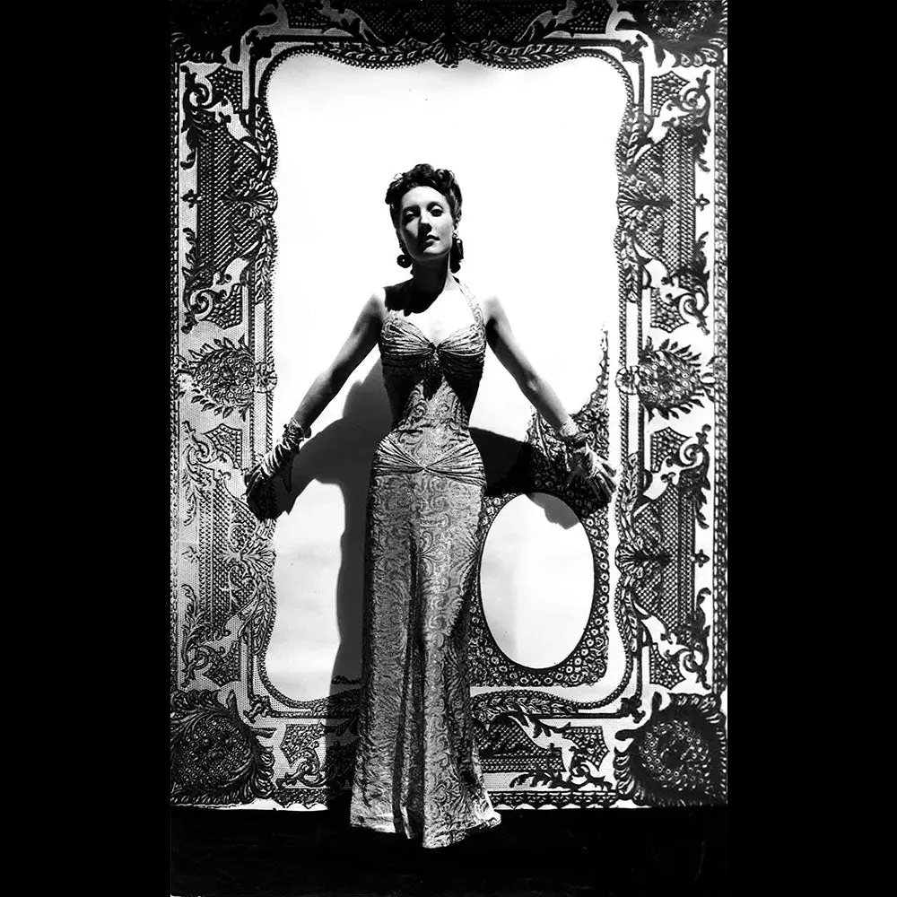 Mainbocher - Elégante En Robe Du Soir Par Eugène Rubin (1939) 1