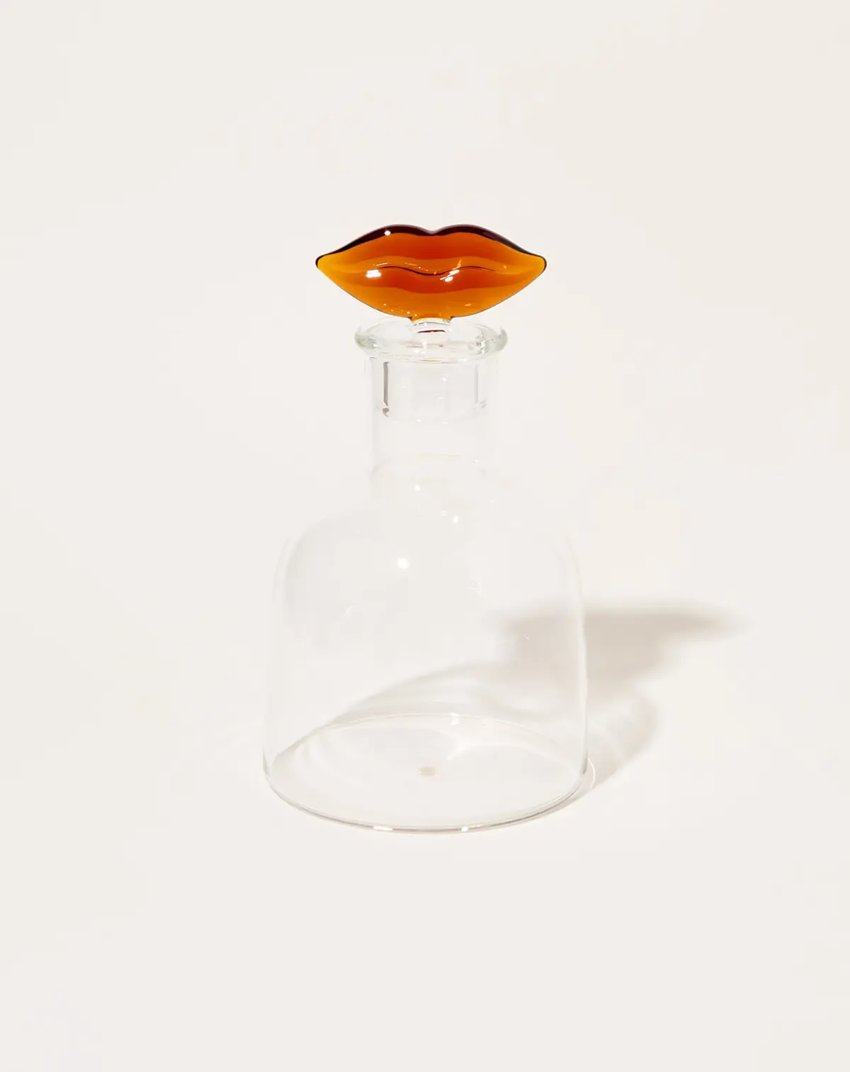 Bisous Decanter 1
