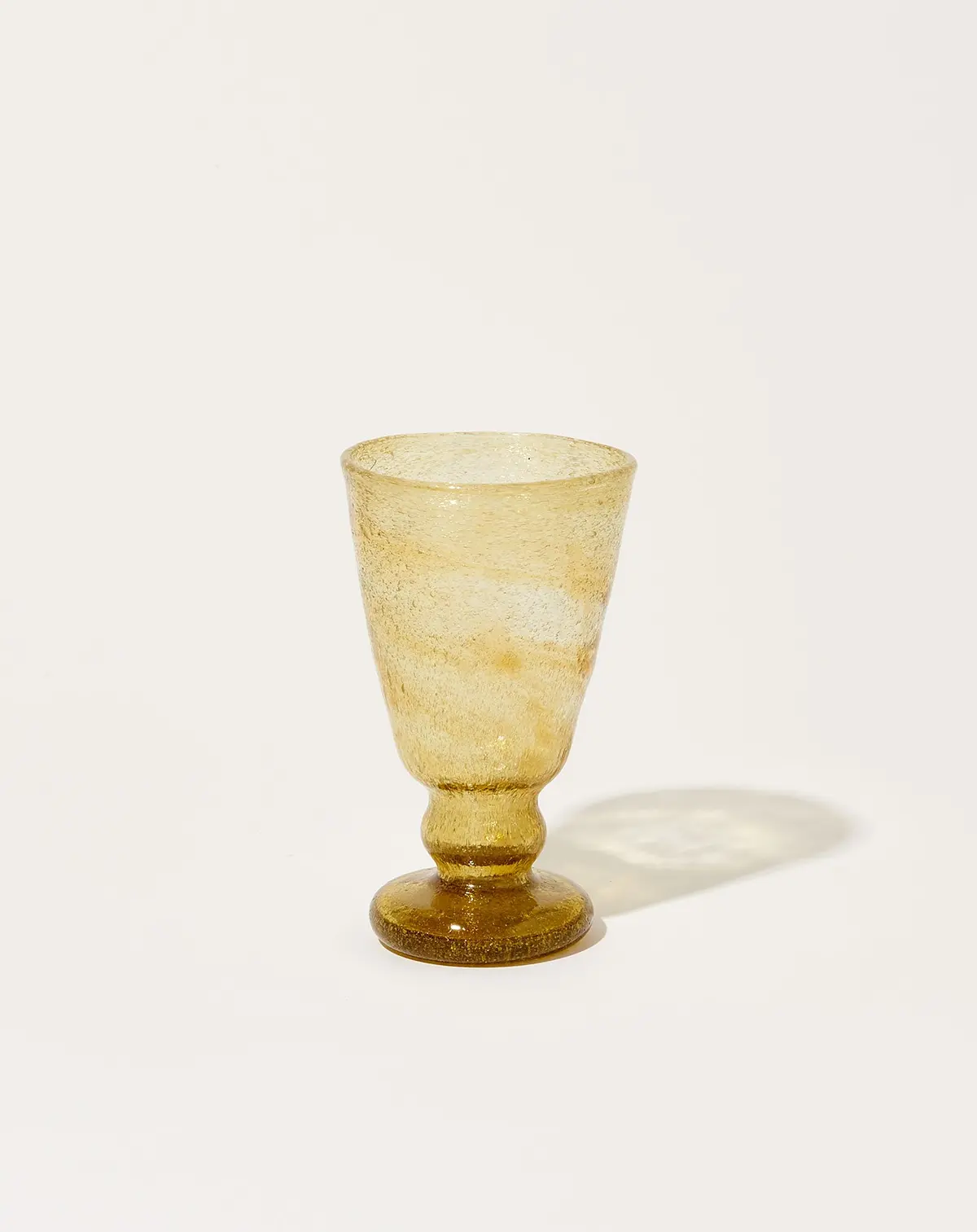 Sultan Wine Glass In Amber 1