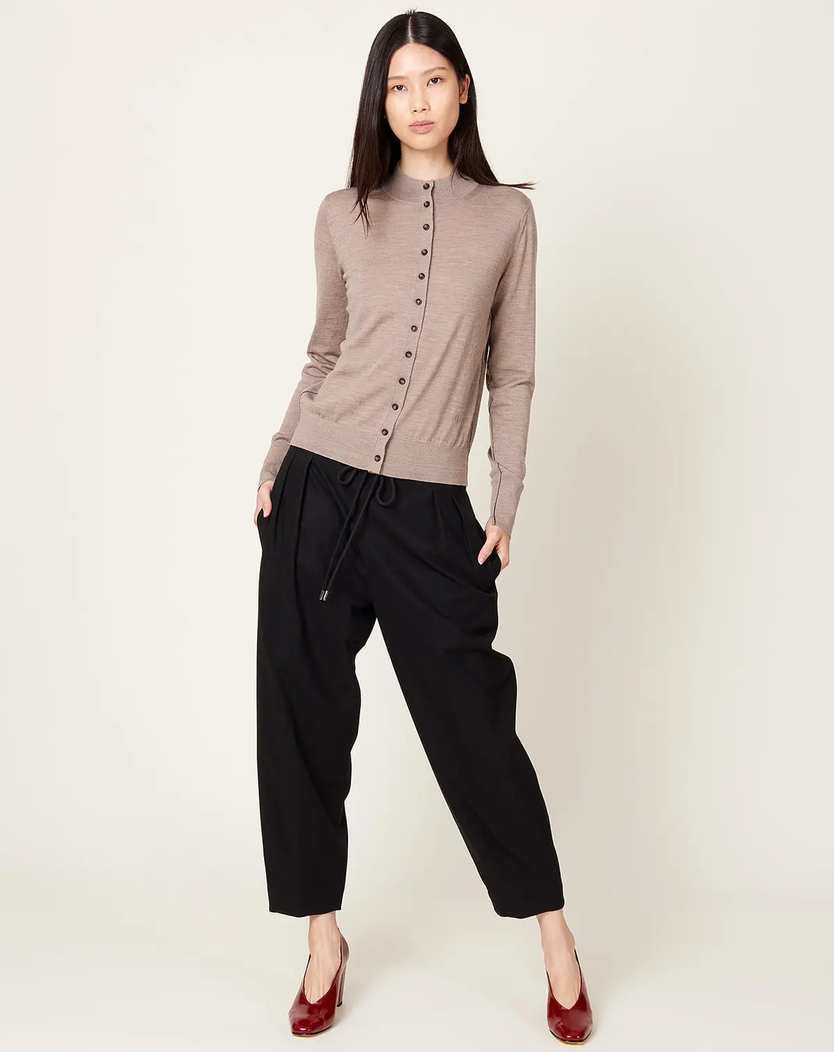 Barrel Leg Drawstring Trouser In Black 1